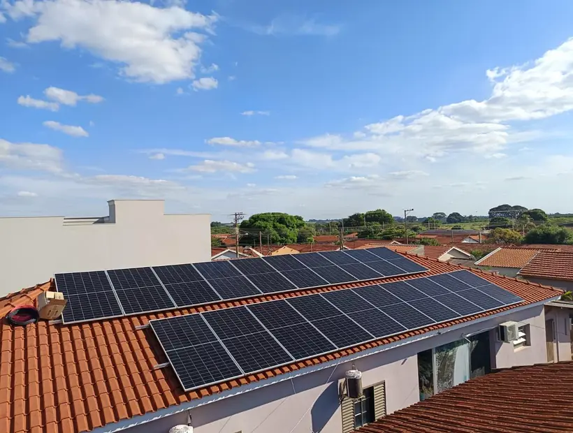 Sistema solar residencial instalado pela Radisol